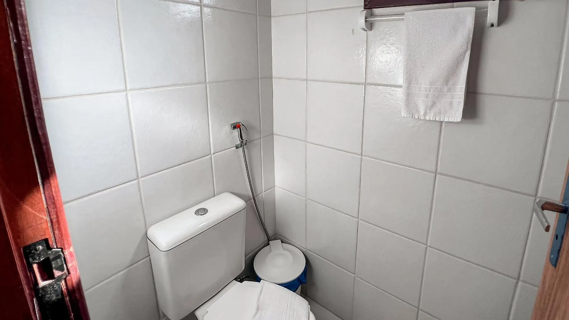 Casa Em Condominio Localizado A Aproximadamente 250M Da Praia De Taperapua E Da Arena Axe Moi, Com 3 Suites Todas Com Ar Condicionado, Piscinas Adulto E Infantil, Sauna, Portaria 24Hrs E Internet Privativa 300Mbps. Porto Seguro