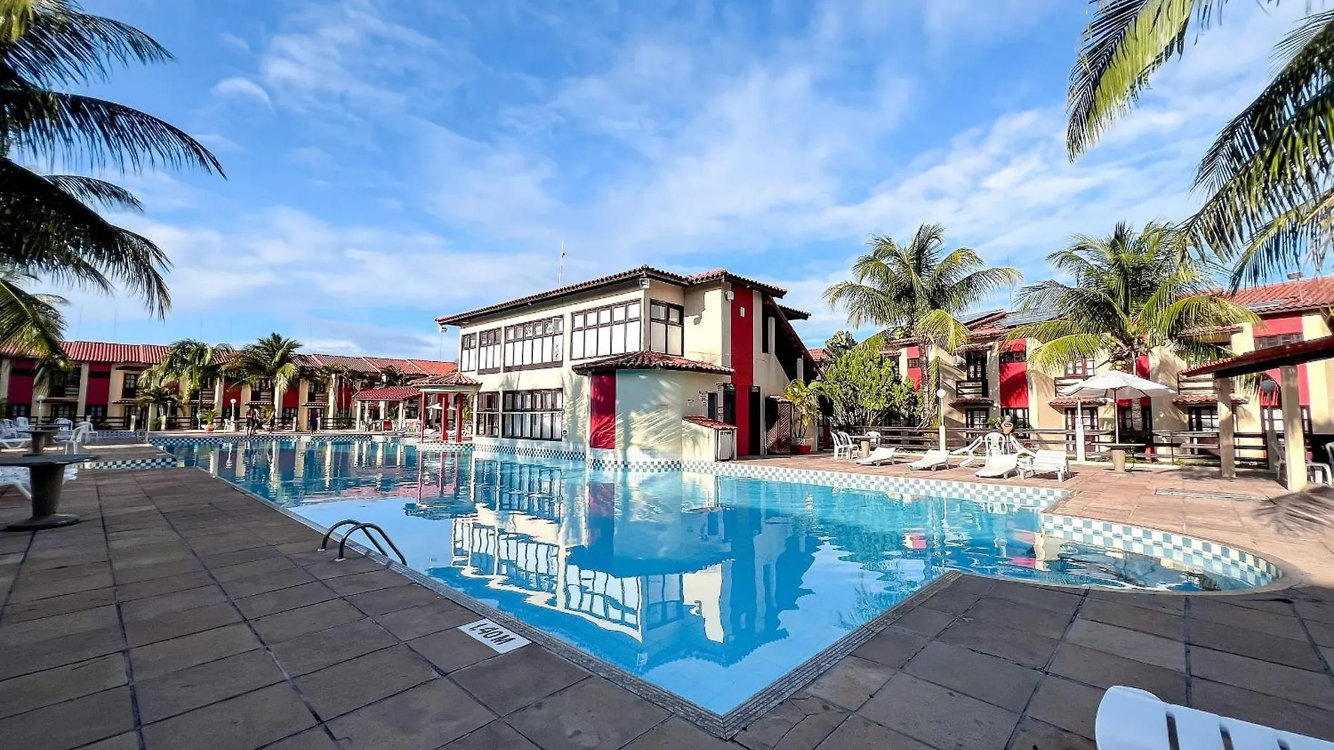 Casa Em Condominio Localizado A Aproximadamente 250M Da Praia De Taperapua E Da Arena Axe Moi, Com 3 Suites Todas Com Ar Condicionado, Piscinas Adulto E Infantil, Sauna, Portaria 24Hrs E Internet Privativa 300Mbps. Porto Seguro Brazília